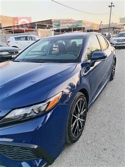 تۆیۆتا کامری